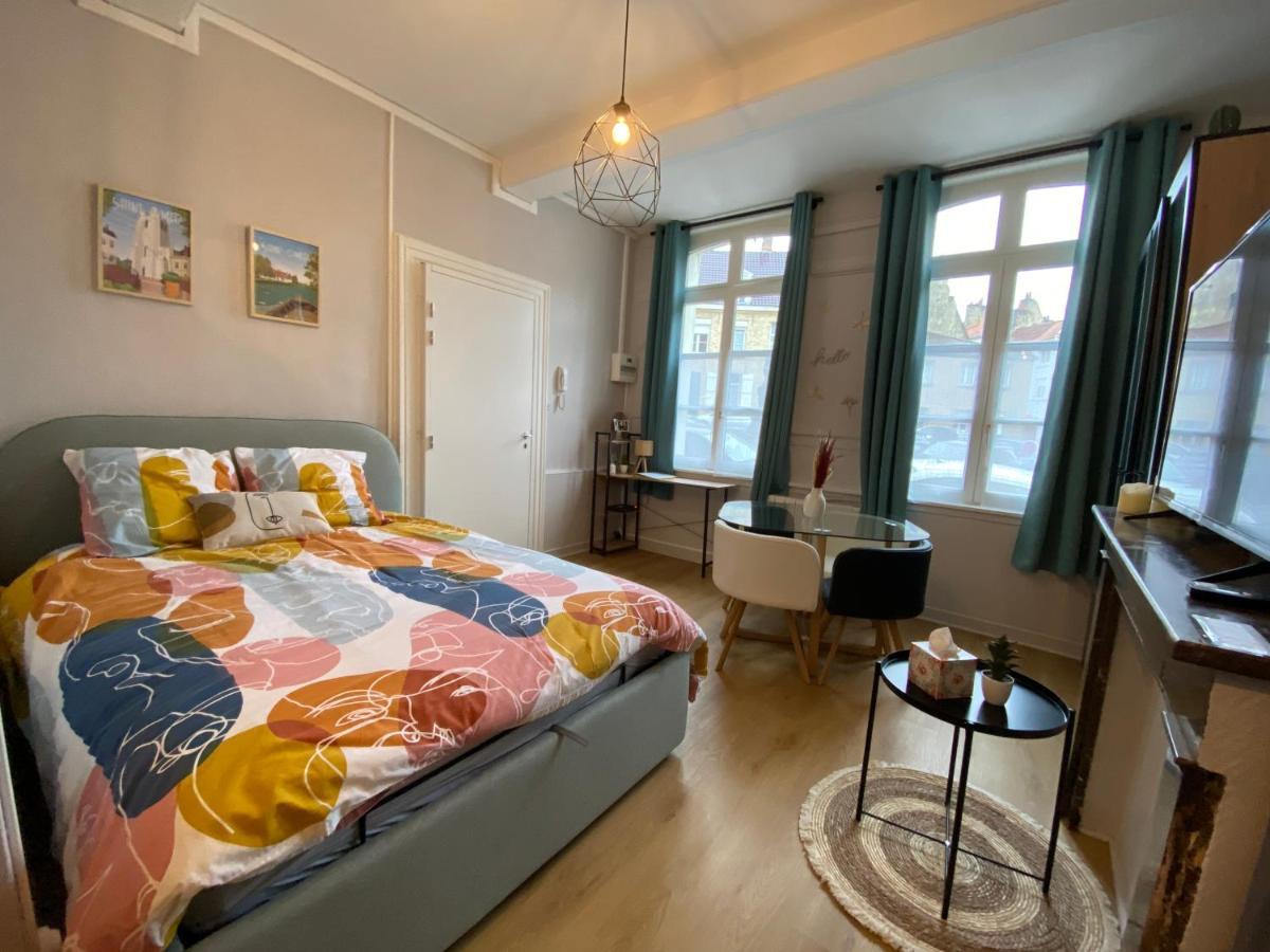 Studio En Plein Coeur De Ville Saint-Omer  Luaran gambar